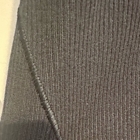 Lululemon Tank - Picture 2 of 5